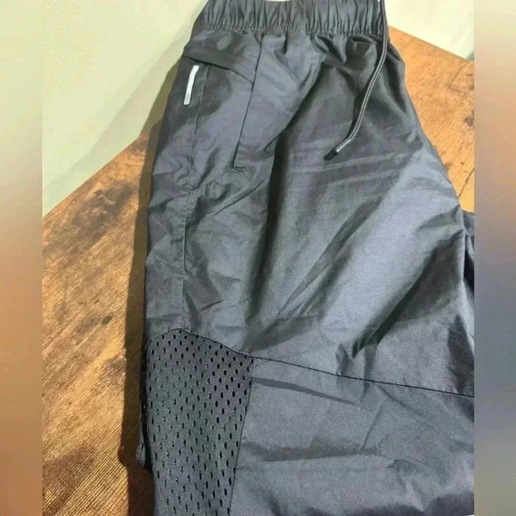 Puma track pant - Picture 2 of 5